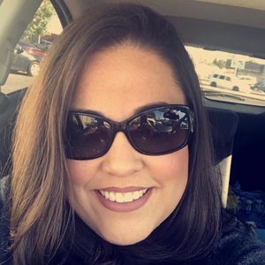 Meet your Posher, Manuela